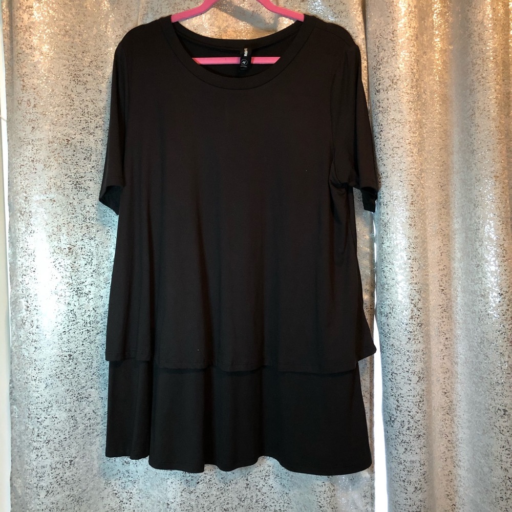 Agnes & Dora Tiered Tunic Black